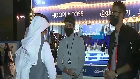 زائر فاز 27 مرة في لعبة رمي الطوق