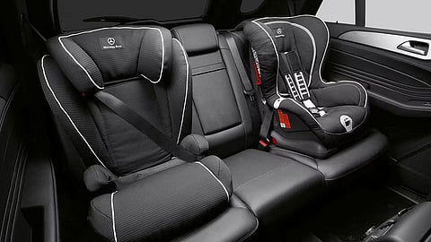 مقاعد الأطفال