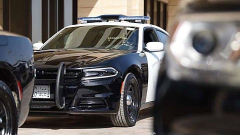 الإطاحة بمقيم يمني بحوزته 13547 قرصًا خاضعًا لتنظيم التداول الطبي بعسير