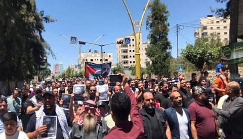 الفلسطينيين يتظاهرون في الخليل