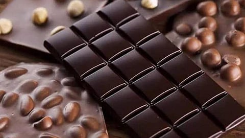 الشيكولاتة الداكنة