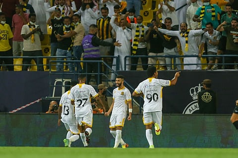 الاتحاد يترقب رفع الإيقاف عن الجماهير