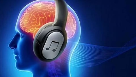 السمع والأذن