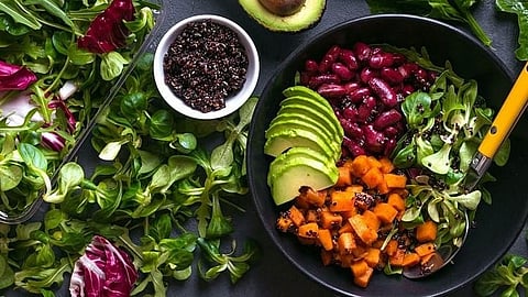 فوائد مذهلة للأنظمة الغذائية النباتية.. تقلل احتمالات الإصابة بمرض خطير