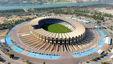 الإمارات.. رفع الطاقة الاستيعابية لملاعب كرة القدم بنسبة 100%