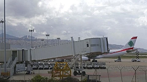 اختراق منصة حكومية بمطار بيروت