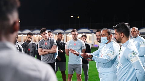 دياز يقود تحضيرات الهلال لموقعة الشباب