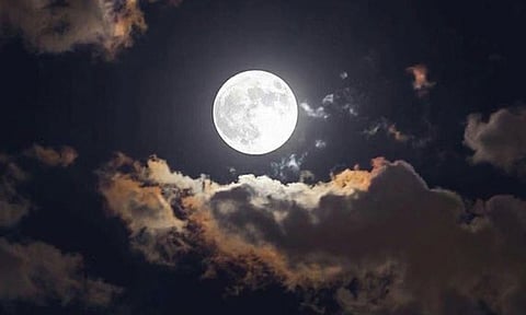 قمر شهر رجب