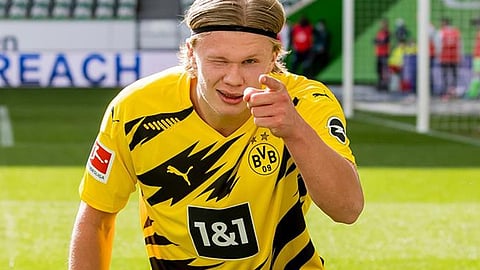 إرلينج هالاند لاعب بوروسيا دورتموند