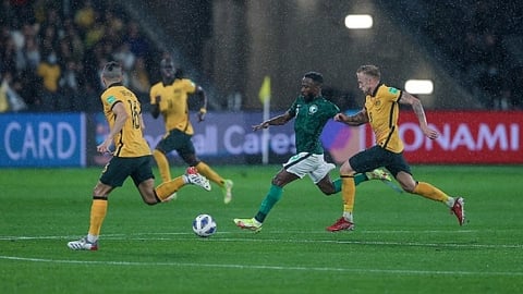 طاقم أردني يدير قمة الأخضر وأستراليا في تصفيات المونديال