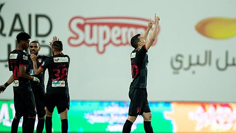 زيلايا متخصص ركلات الجزاء