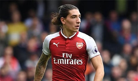 هيكتور بيلرين لاعب أرسنال المعار لبيتيس