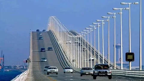 جسر الملك فهد. (أرشيفية)