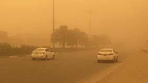 عاصفة ترابية