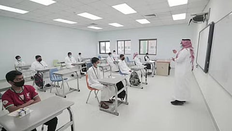 البروتوكولات الوقائية بالمدارس