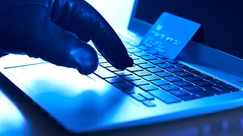 عملية احتيال بنكي