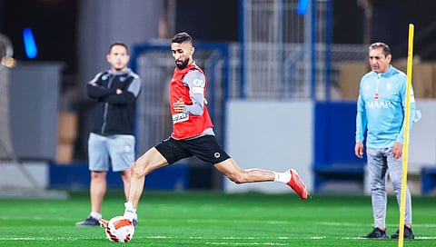 سلمان الفرج خلال مران الهلال