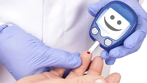 نصيحة من مدينة الملك عبدالله الطبية لمرضى السكري تتعلق بعدد ساعات النوم
