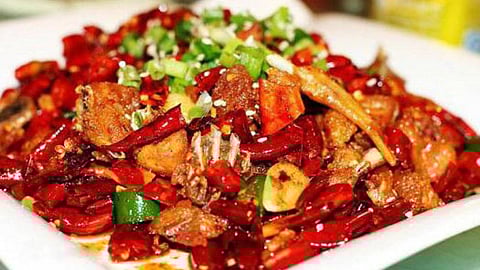 وجبة غنية بالتوابل الحارة