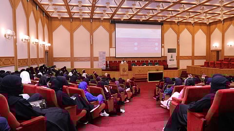 مبادرة لتوعية طلاب الجامعات