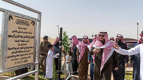 أمير الجوف يفتتح مربط سمو الوادي للخيل الأصيلة