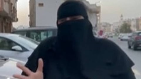 والدة أحد الشهداء