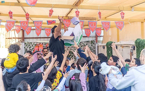 أطفال الباحة يحيون الموروث الشعبي يوم «قريص»