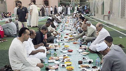 مائدة إفطار رمضانية