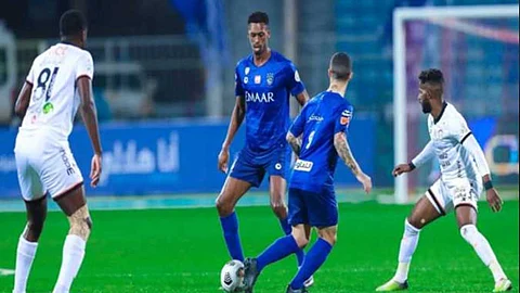 الهلال والشباب ديربي من العيار الثقيل
