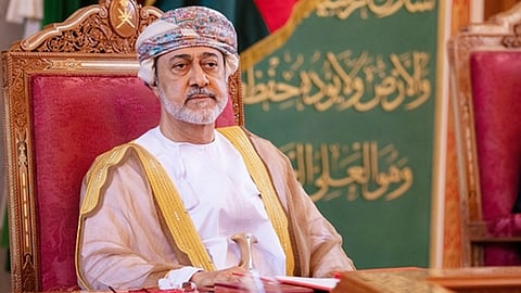 سلطان عمان، هيثم بن طارق