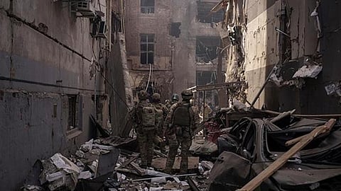 تدمير مركز لوجيستي لتخزين الأسلحة