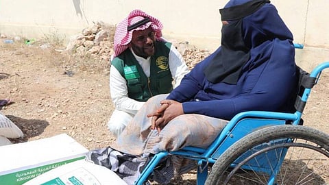 توزيع السلال الغذائية