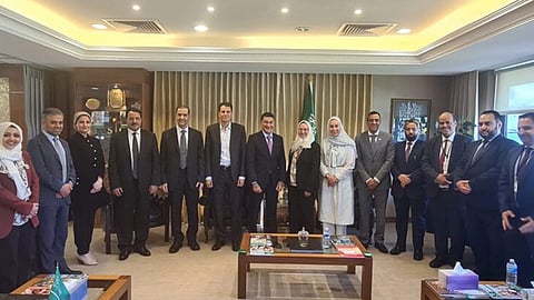 الملحقية الثقافية بلندن