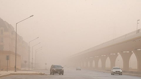 رياح مثيرة للغبار بالمملكة