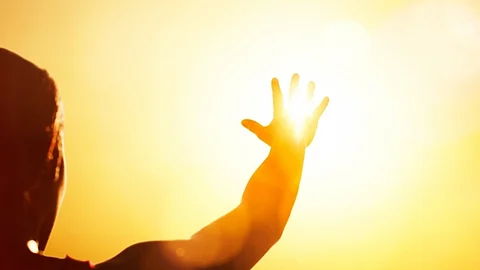 علامات الإصابة بضربة الشمس
