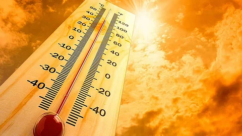 الأرصاد: مكة تسجل أعلى درجة حرارة.. وسحب رعدية ممطرة على منطقتين