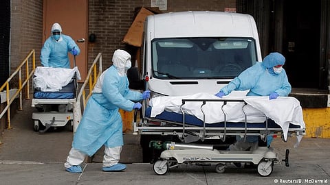 الصين: توقعات بتصاعد أعداد وفيات كورونا إلى 36 ألفًا خلال العطلة الموسمية