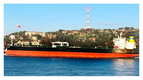 ناقلة نفط يونانية تحتجزها إيران