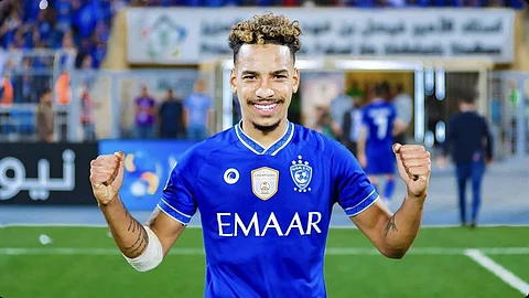 بيريرا يحقق رقمًا مميزًا مع الهلال في دوري المحترفين السعودي