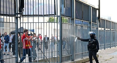 شغب الجماهير أفسد نهائي أبطال أوروبا