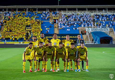 العبدلي يمنح لاعبي التعاون إجازة من التدريبات.. ويبحث عن مباراة ودية