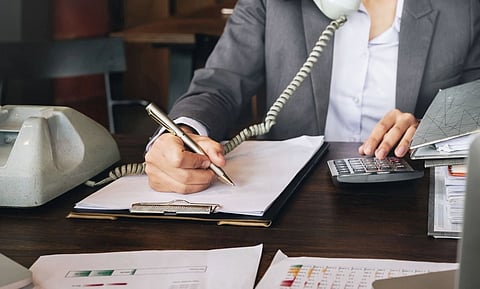 توطين مهن السكرتارية والترجمة