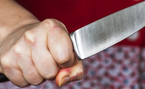 عشرينية تقتل زوجها