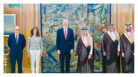 جانب من لقاء وزير الخارجية وملك إسبانيا