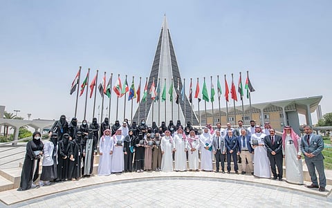 جامعة نايف العربية تنظم أول ملتقى علمي لطلابها وتؤكد تطوير برامجها الأكاديمية الأمنية