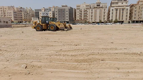 أمانة جدة ترفع 6.5 ألف متر مكعب من مخلفات البناء بحي الريان