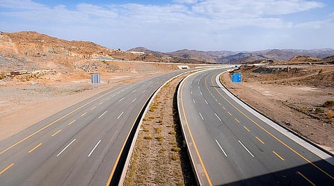 مشروعات الطرق بالباحة