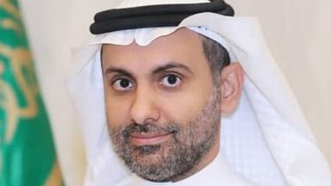 فهد الجلاجل – وزير الصحة