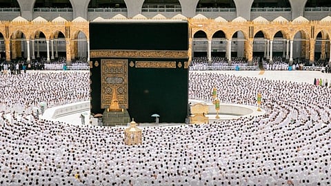 «الحج»: تمكين حجاج أوروبا وأمريكا وأستراليا من التسجيل إلكترونيًا في الموسم الحالي