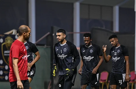 الشباب يواصل تحضيراته لمواجهة الأهلي في دوري المحترفين السعودي